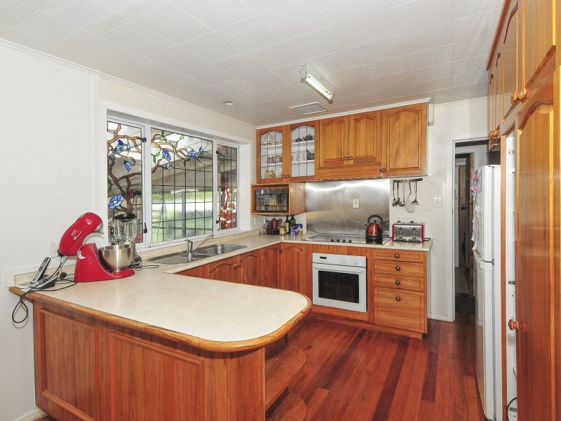 282A Stokes Valley Road, Stokes Valley, Lower Hutt - Carousel 2