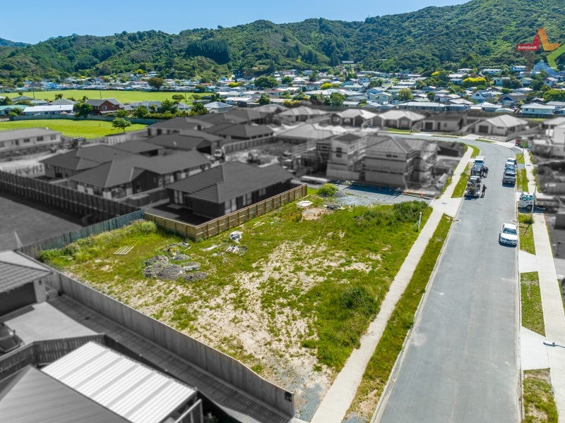 9 Te Ara o Toroa, Wainuiomata, Lower Hutt - Carousel 2