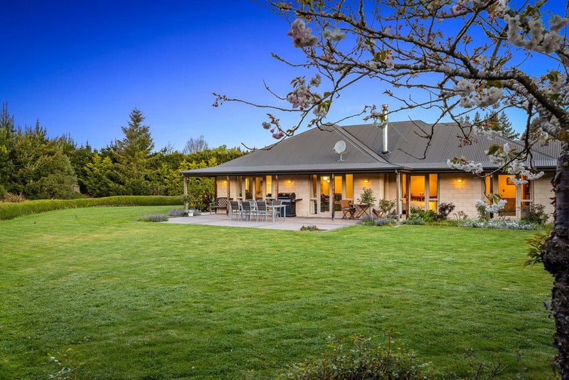 16 Pinewood Close, Kaiapoi - Carousel 2