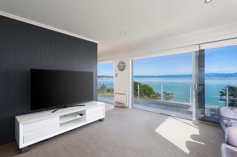 808 Atawhai Drive, Marybank, Nelson - Carousel 2