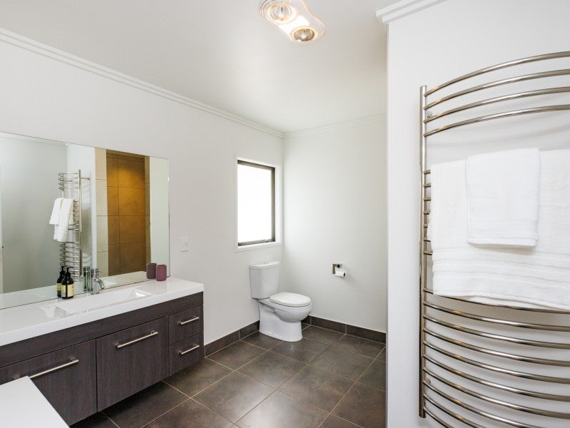 50 Kingsdale Park Drive, Palmerston North - Carousel 26