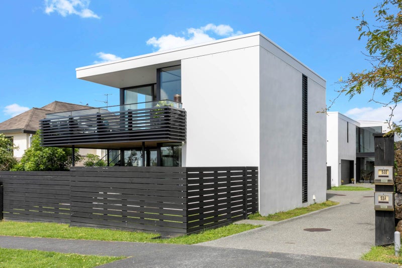 53A Castor Bay Road, Castor Bay, Auckland - Carousel 2