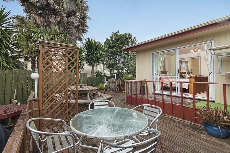 18 Beach Road, Waiuku - Carousel 10