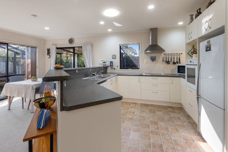 41B Tuatara Drive, Kamo, Whangarei - Carousel 2