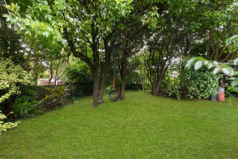11 Bristow Street, Saint Johns Hill, Whanganui - Carousel 21