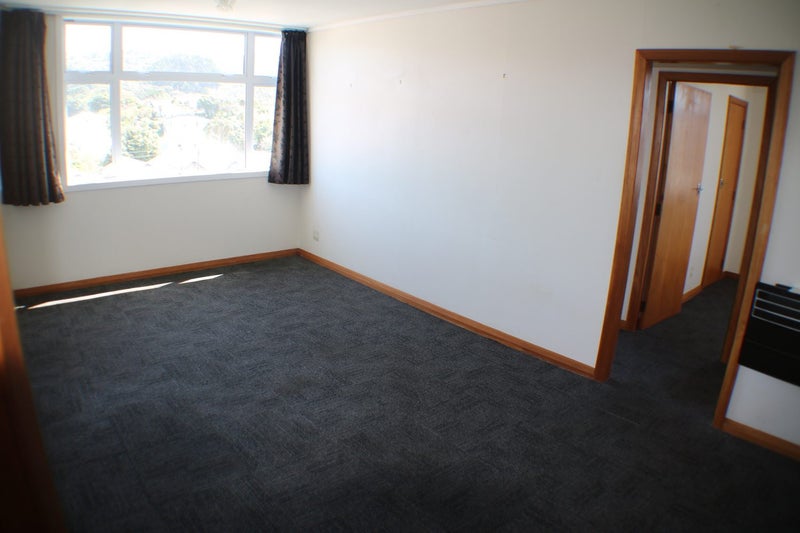 10/16 Angus Avenue, Berhampore, Wellington - Carousel 2