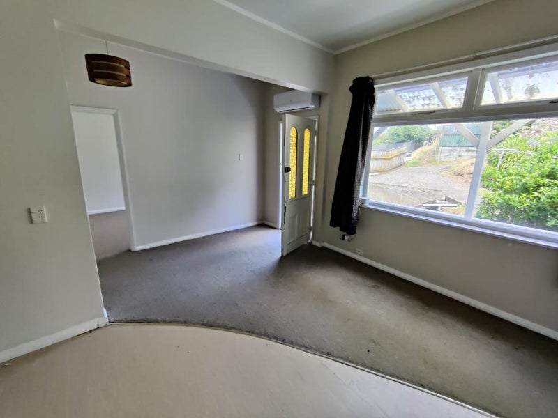 3 Boyd Terrace, Newtown, Wellington - Carousel 9