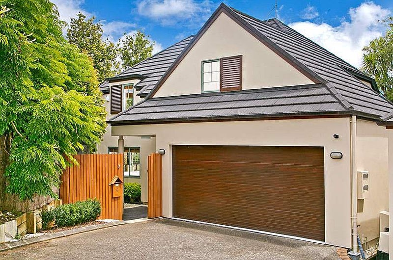 13I EBAN AVE, Hillcrest, Auckland - Carousel 1
