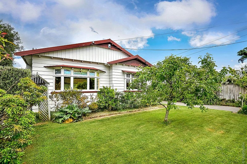 46 Sandwich Road, Beckenham, Christchurch - Carousel 2