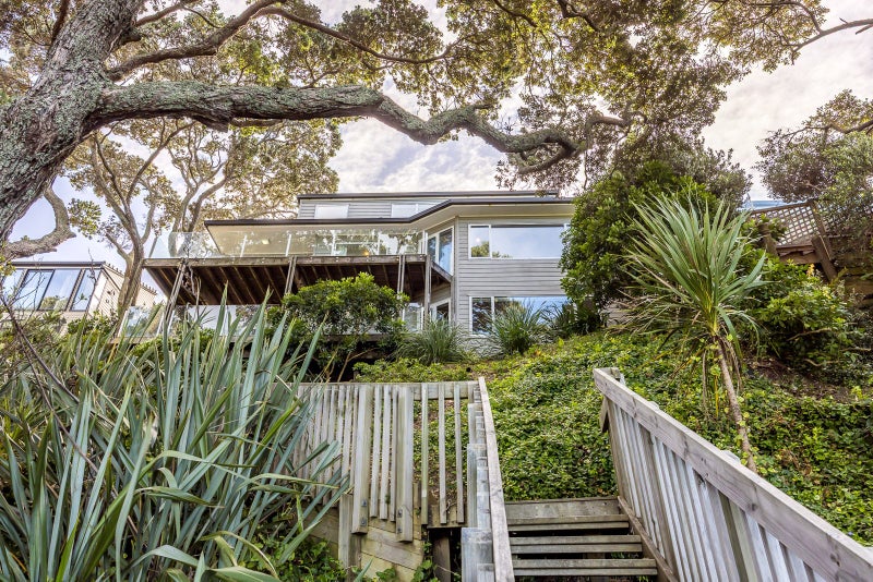 74 Queen Street, Northcote Point, Auckland - Carousel 2