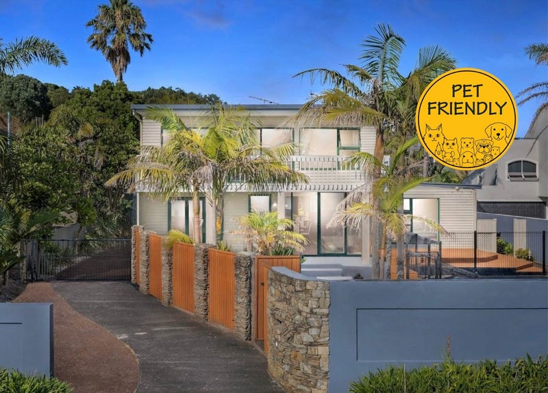 38 The Esplanade, Eastern Beach, Auckland - Carousel 1