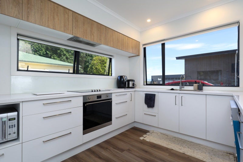 7B Oxford Street, Richmond, Richmond - Carousel 2