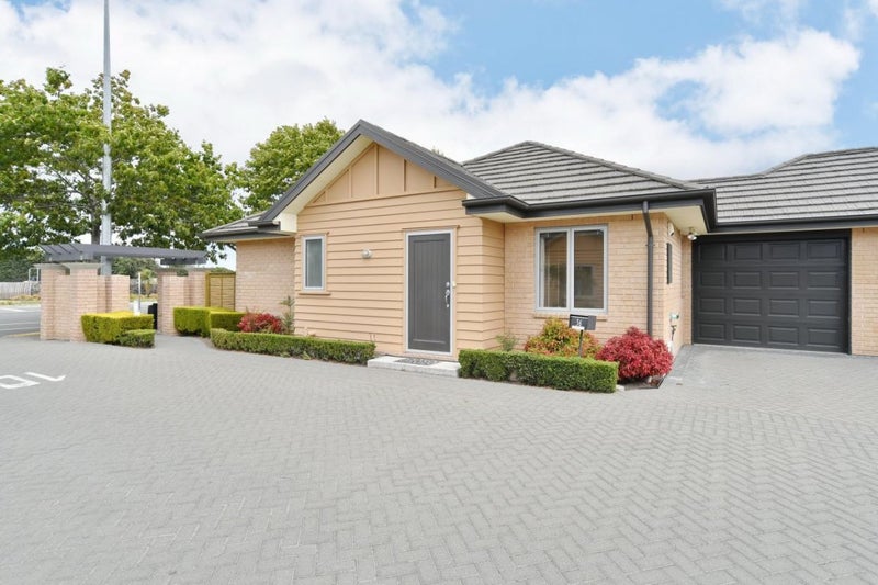 36/372 Yaldhurst Road, Russley, Christchurch - Carousel 1
