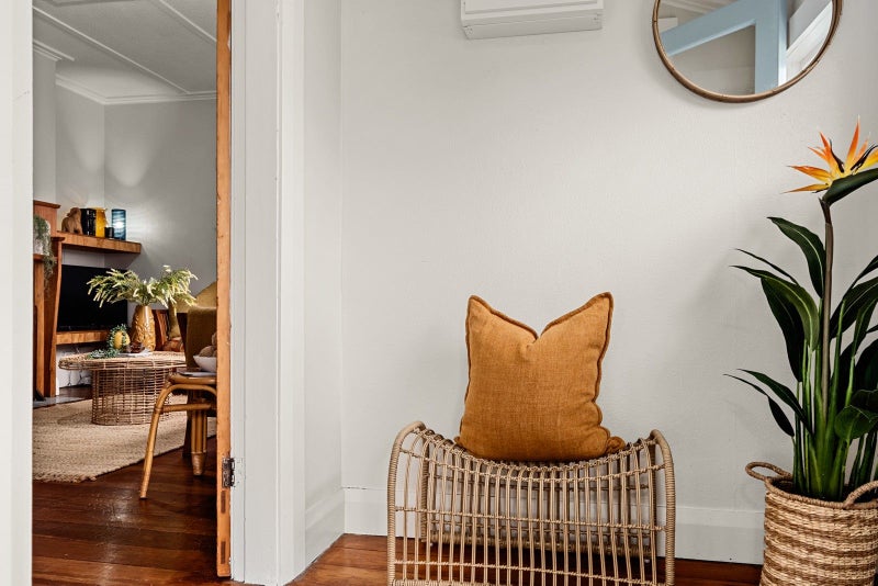 43 Lyn Street, Lynmouth, New Plymouth - Carousel 2