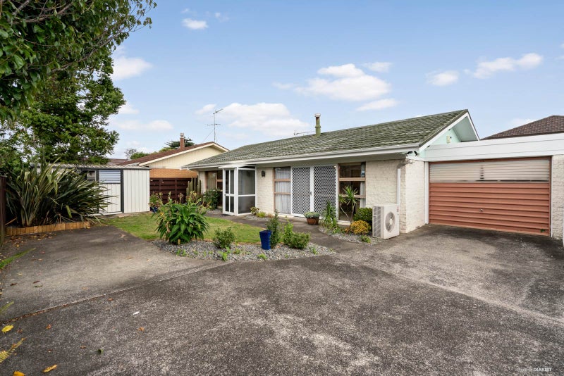 2/205 St George Street, Papatoetoe, Auckland - Carousel 1