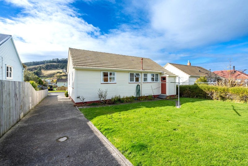 18 Freyberg Avenue, Sawyers Bay, Dunedin - Carousel 2