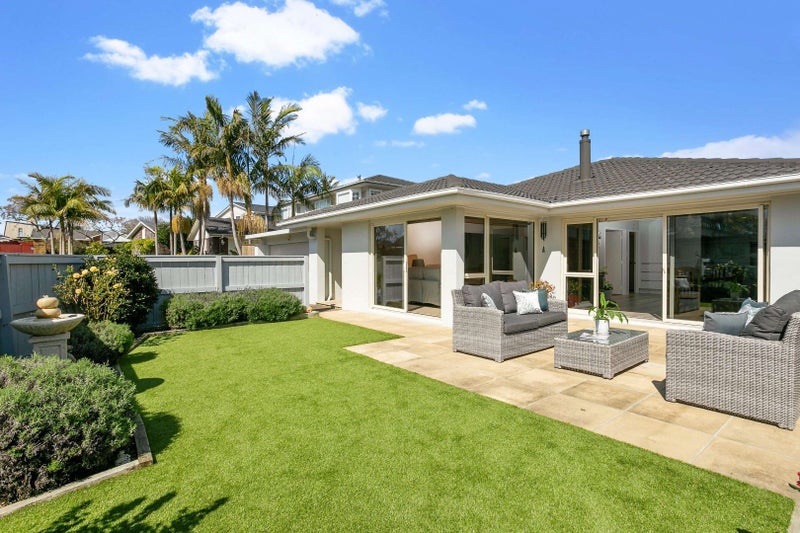 6 Skilling Place, Farm Cove, Auckland - Carousel 2