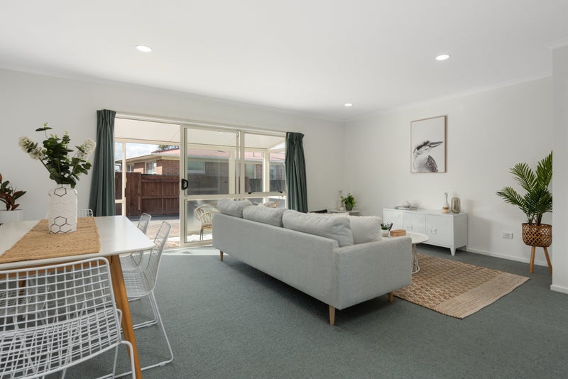 13A Greerton Road, Gate Pa, Tauranga - Carousel 1