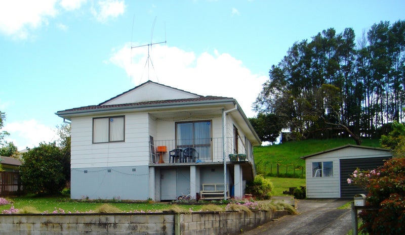 57 Cucksey Crescent, Te Awamutu, Te Awamutu - Carousel 1