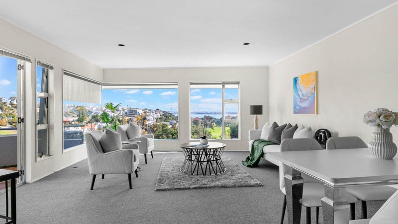 11/18 Takitimu Street, Orakei, Auckland - Carousel 1