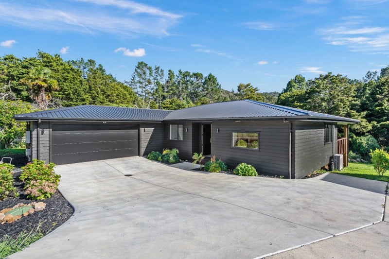 11 Tironui Drive, Whangarei - Carousel 1