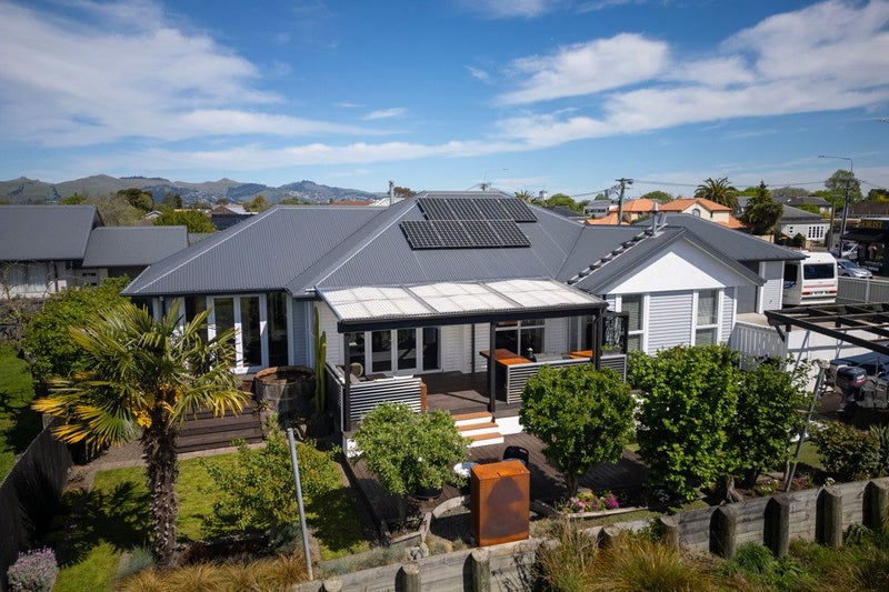 112 Hills Road, Edgeware, Christchurch - Carousel 1