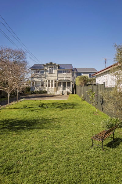 69 Mariri Road, One Tree Hill, Auckland - Carousel 35