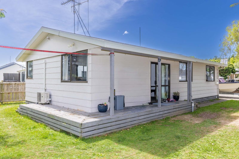 35A Claude Street, Fairfield, Hamilton - Carousel 1