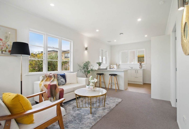 1/28 Cadman Avenue, Greenlane, Auckland - Carousel 1