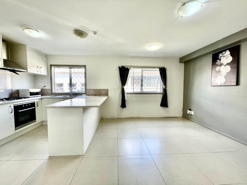 95C Felton Mathew Avenue, Saint Johns, Auckland - Carousel 1