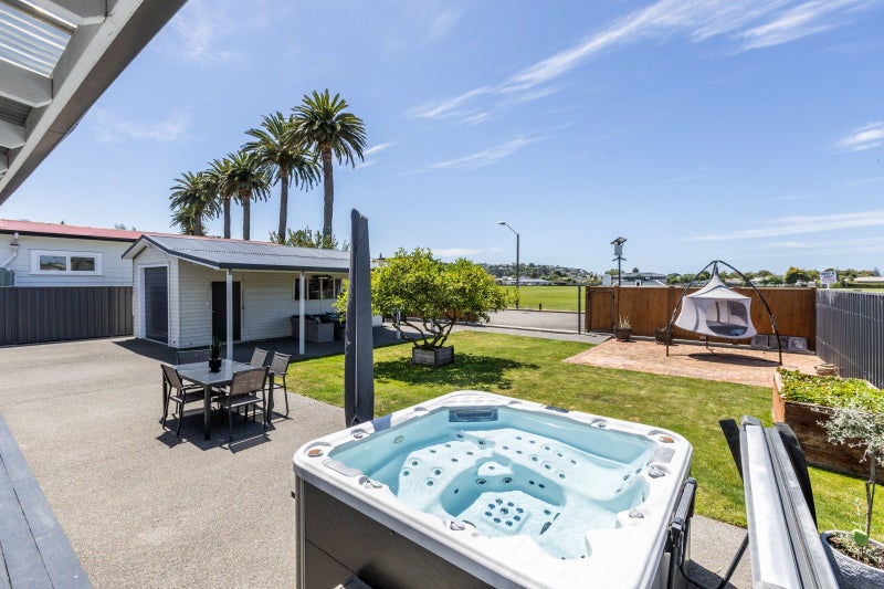 49 Mcdonald Street, Napier South, Napier - Carousel 21