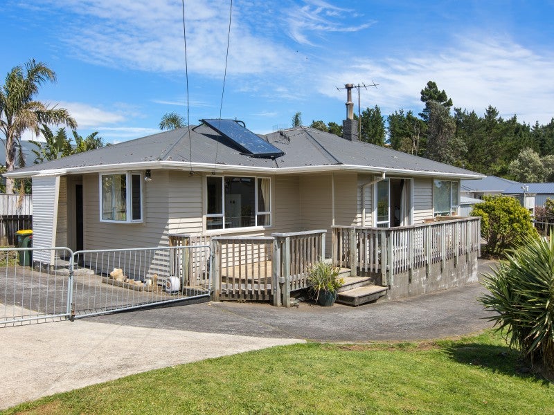 142 Pioneer Road, Spotswood, New Plymouth - Carousel 21