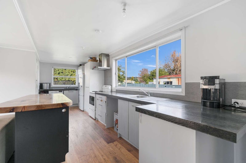 222 Clayton Road, Pukehangi, Rotorua - Carousel 2