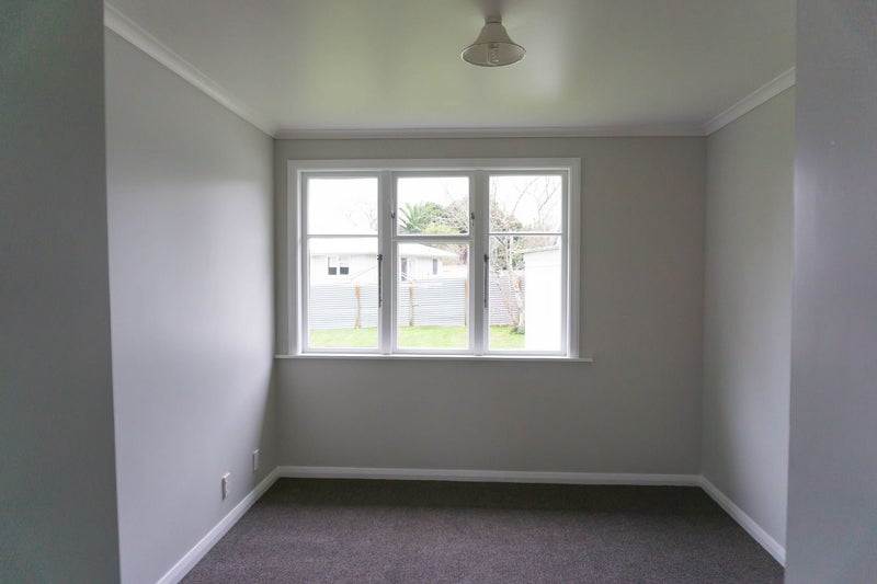 36 Crewe Crescent, Hokowhitu, Palmerston North - Carousel 13