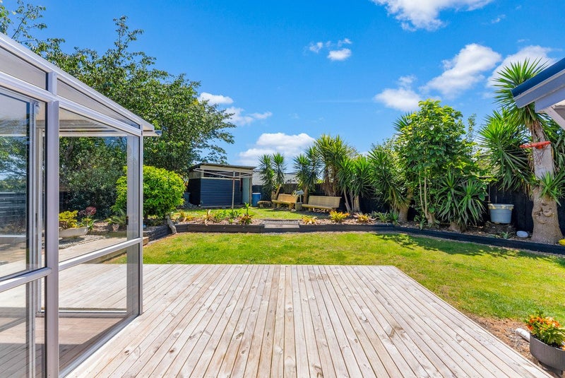 171 Parklands Avenue, Bell Block, New Plymouth - Carousel 2