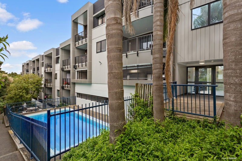 37/241 Hinemoa Street, Birkenhead, Auckland - Carousel 1