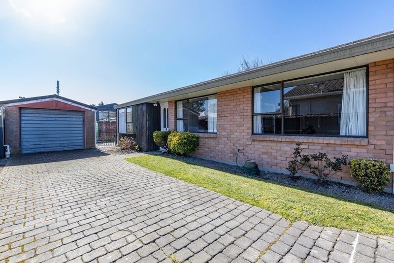 2/6 Pegasus Avenue, North New Brighton, Christchurch - Carousel 1