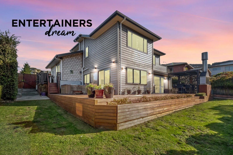 15 Frankie Stevens Place, Riverstone Terraces, Upper Hutt - Carousel 1