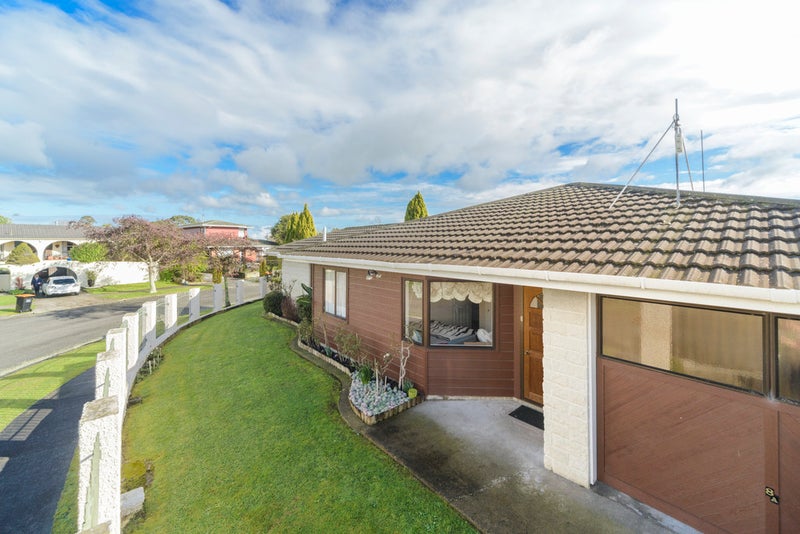8A Moyne Avenue, Milson, Palmerston North - Carousel 2