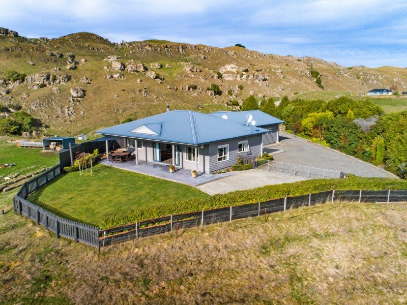 1275 Maraetotara Road, Havelock North - Carousel 1
