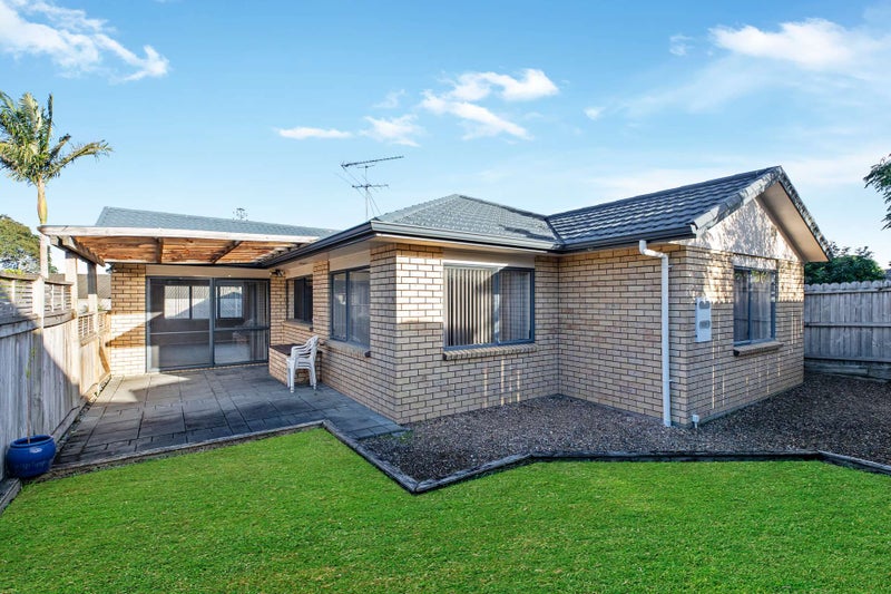 10 Amarillo Place, Manurewa, Auckland - Carousel 1