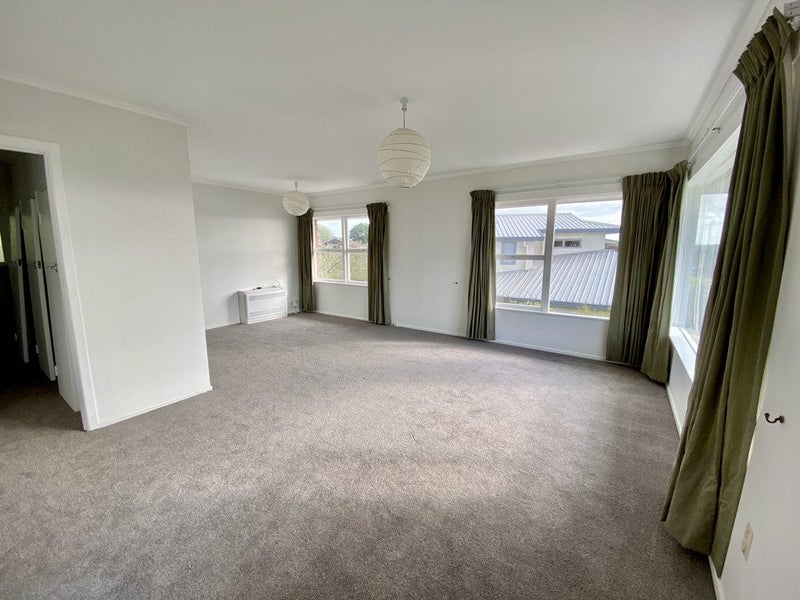 2/6 Stone Street, Hauraki, Auckland - Carousel 1