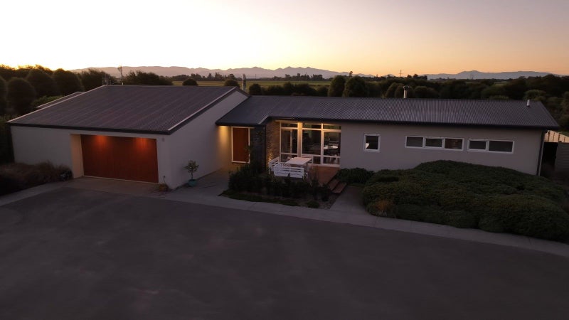 35 Ridgens Road, Christchurch - Carousel 2