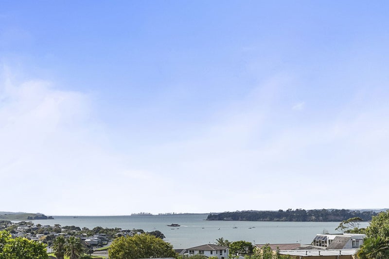 56 Roberta Avenue, Glendowie, Auckland - Carousel 2