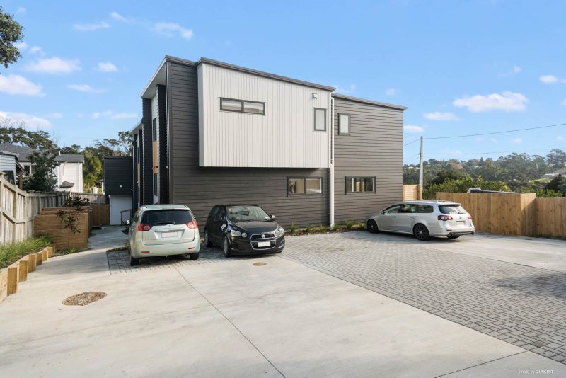 3/16 Albany Highway, Greenhithe, Auckland - Carousel 2