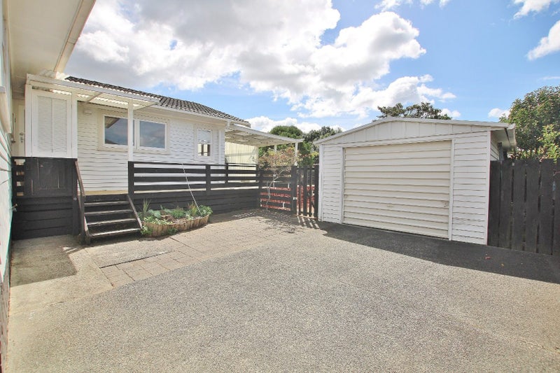 370 Main Road, Huapai, Kumeu - Carousel 1