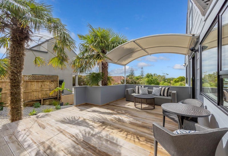 2/126 Beach Road, Castor Bay, Auckland - Carousel 19