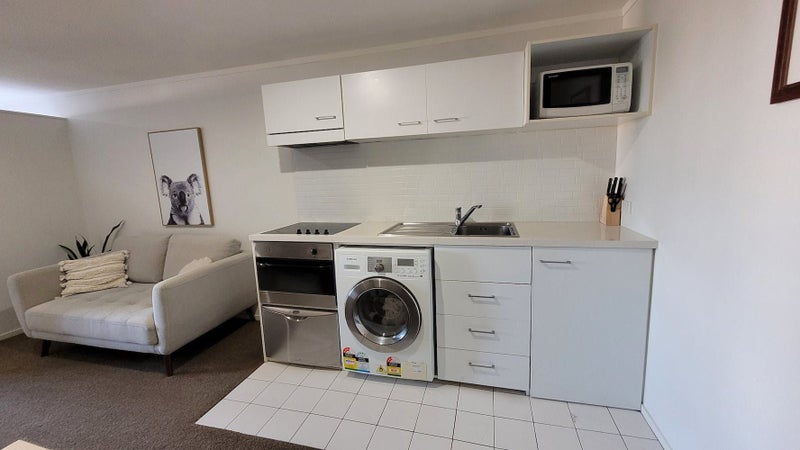 12E/8 Bankside Street, Auckland Cent, Auckland - Carousel 2