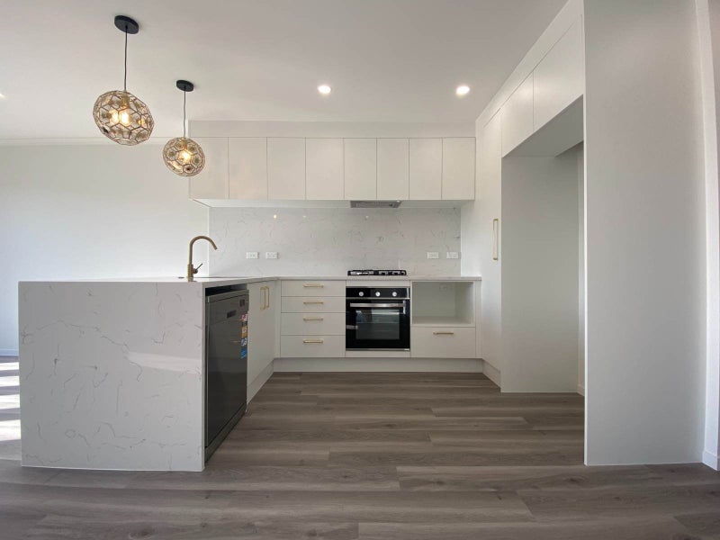 8 Waikaha Street, Pōkeno - Carousel 2