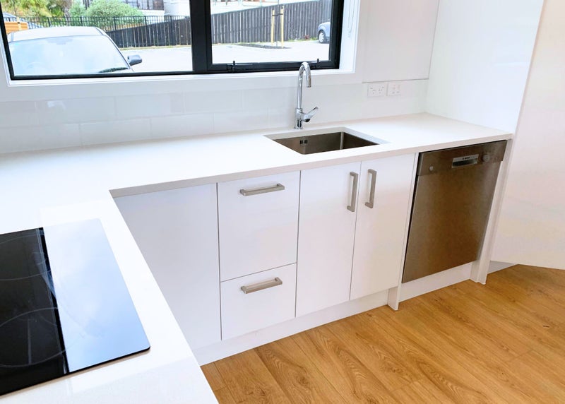 12 Mokopiko Court, Beach Haven, Auckland - Carousel 2